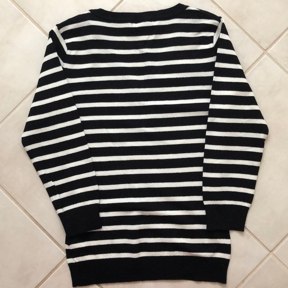 Bundle Of H&M Sweaters - image 8
